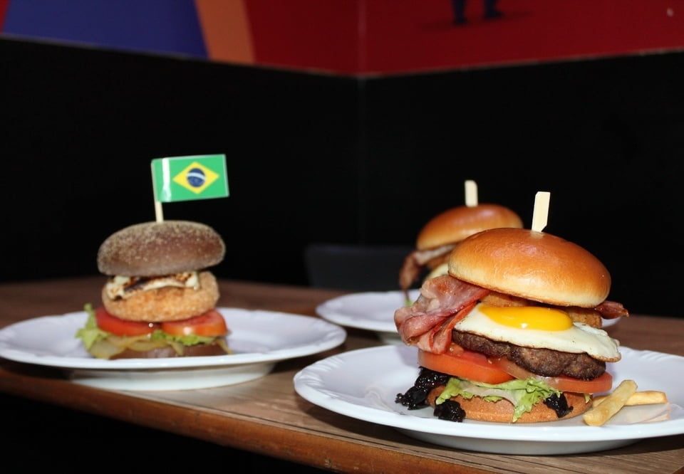 Xodó: Tradicional hamburgueria de BH localizada na Praça da Liberdade, revisita seus sanduíches, Confira!