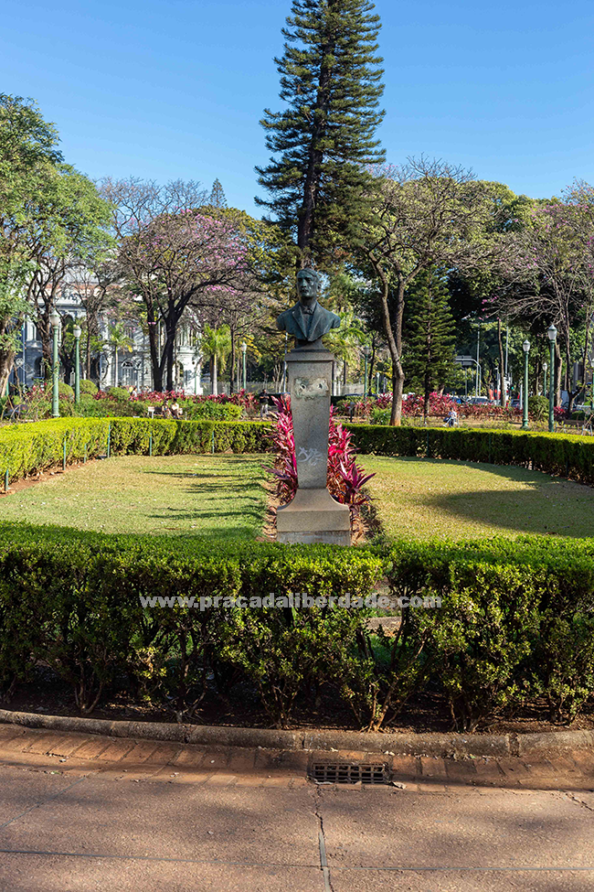 Praça da Liberdade14
