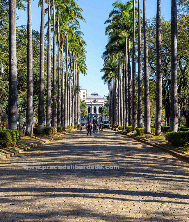 Praça da Liberdade: tudo o que você precisa saber antes de visitar