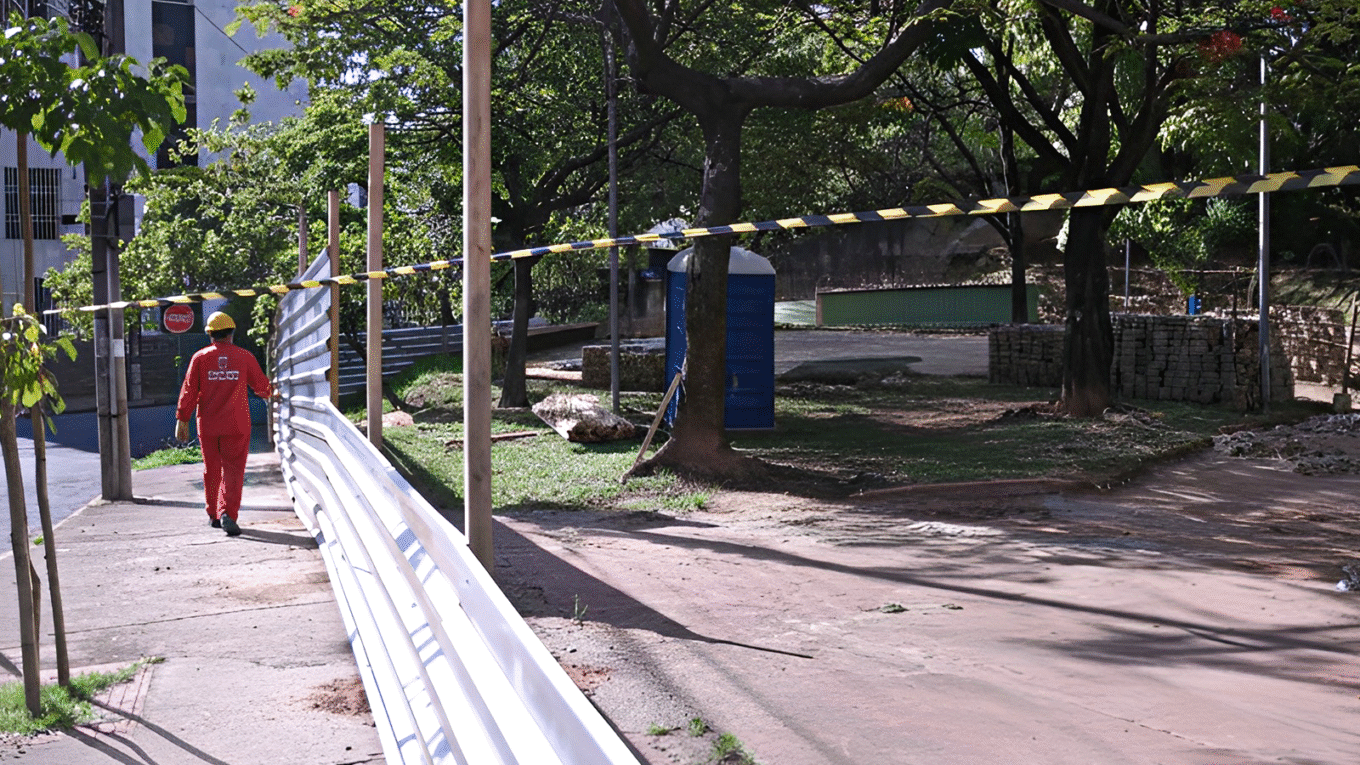 Nove praças de Belo Horizonte passam por revitalização após retomada das obras